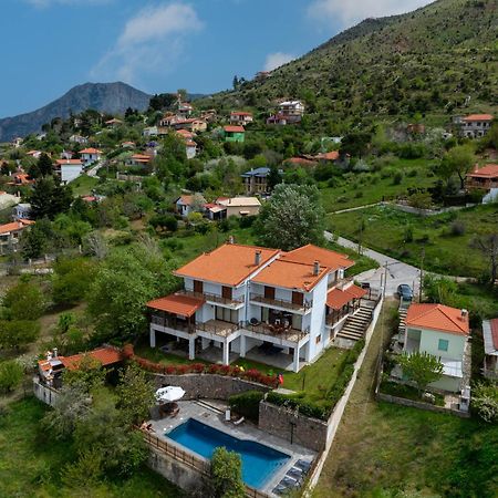 Traditional Luxury Villa Armonia Егіо Екстер'єр фото