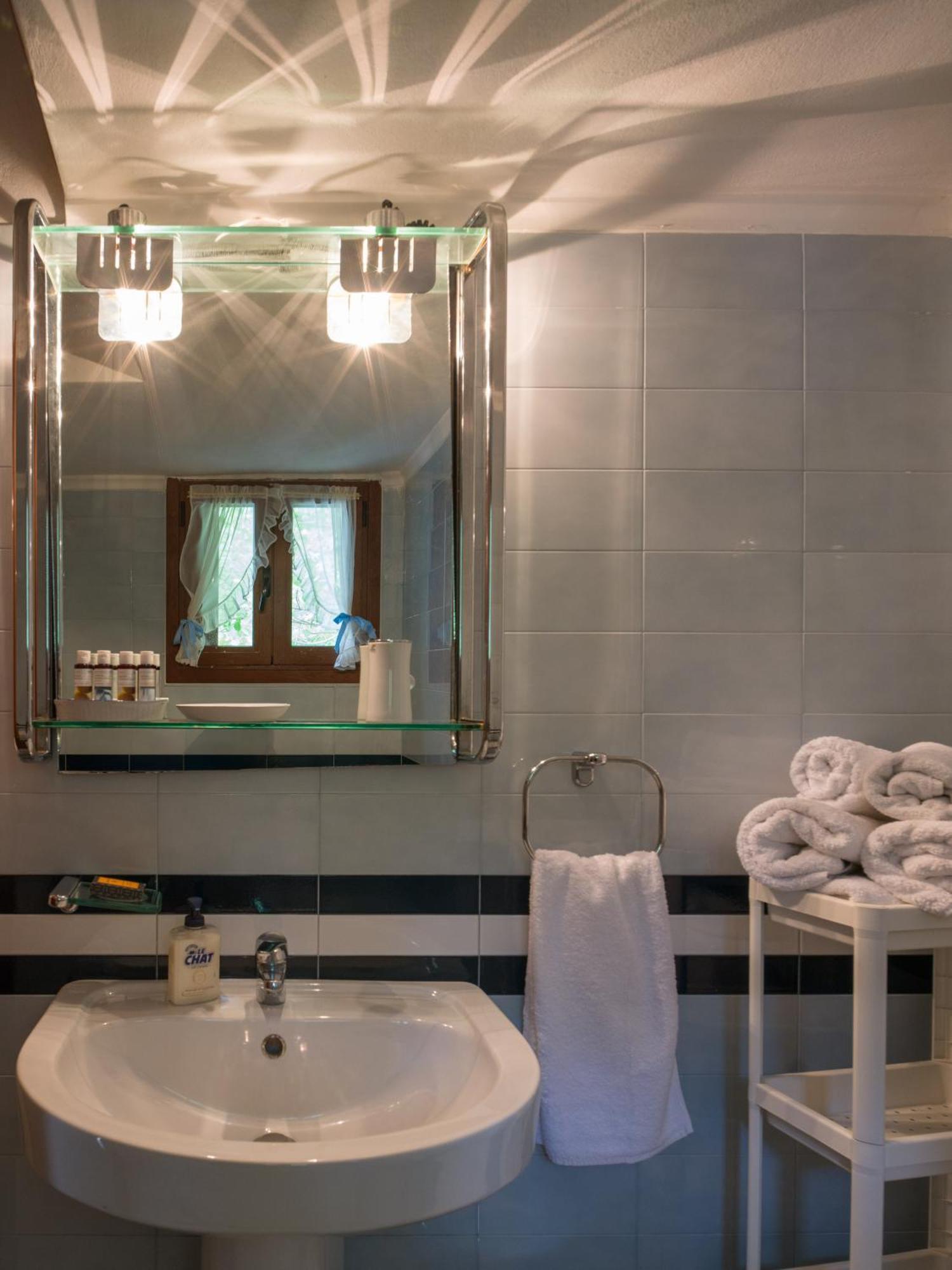 Traditional Luxury Villa Armonia Егіо Екстер'єр фото